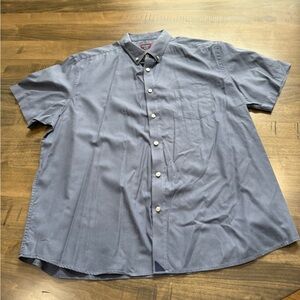 UNTUCKit Casual Gray Button Down Shirt